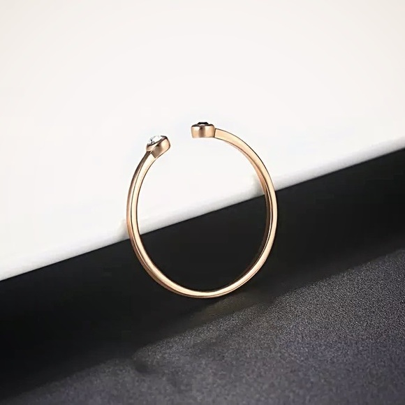 NWT Black & White Crystal Diamond Simulant Rose Gold-Plated Open Mini Ring - Picture 3 of 7